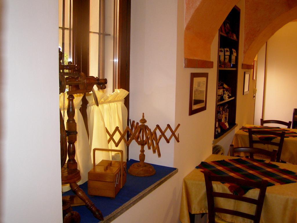L'Antico Borgo Rooms Rental Caprie ภายนอก รูปภาพ
