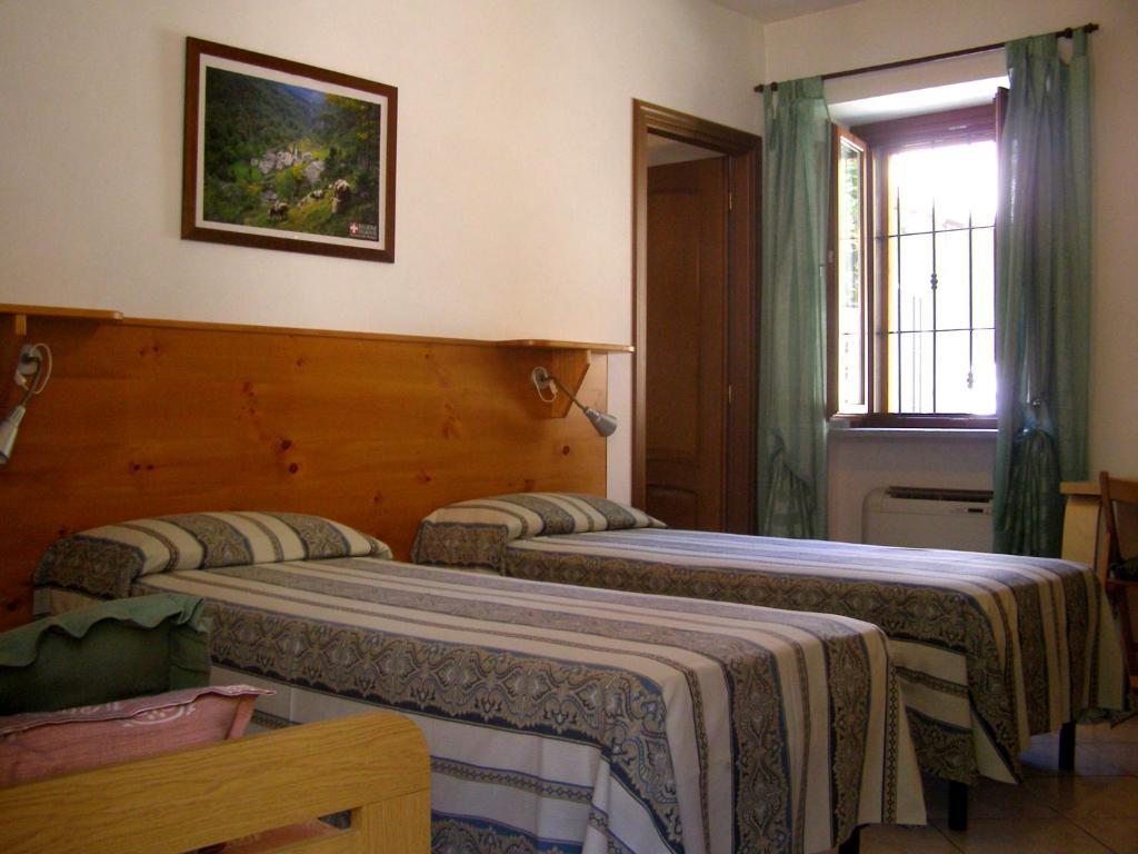 L'Antico Borgo Rooms Rental Caprie ห้อง รูปภาพ