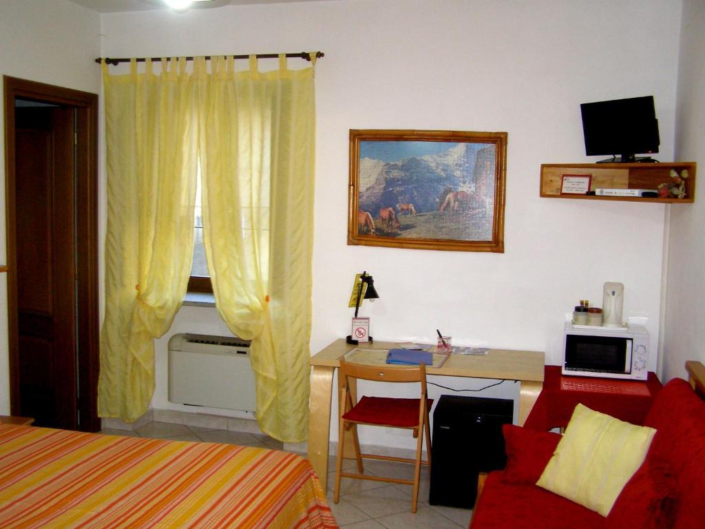 L'Antico Borgo Rooms Rental Caprie ห้อง รูปภาพ
